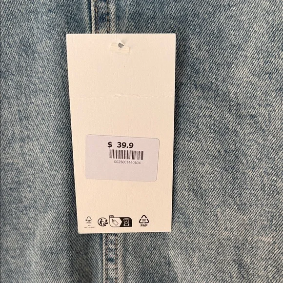 Zara Light Blue Washed V-Neck Boxy Denim - Picture 2 of 3